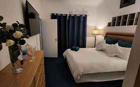 Seaviews Holiday Apartment 1